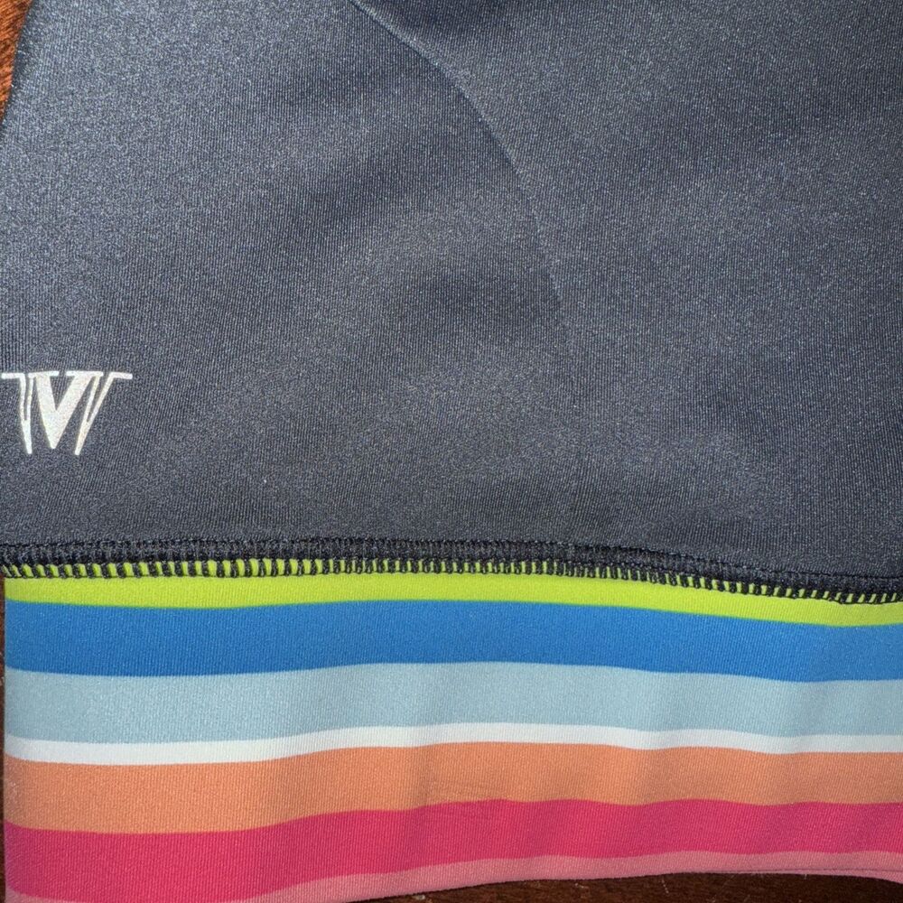 IVl Collective Rainbow Stripe Sports Bra Women’s Size 6 MINT CONDITION - Picture 3 of 7